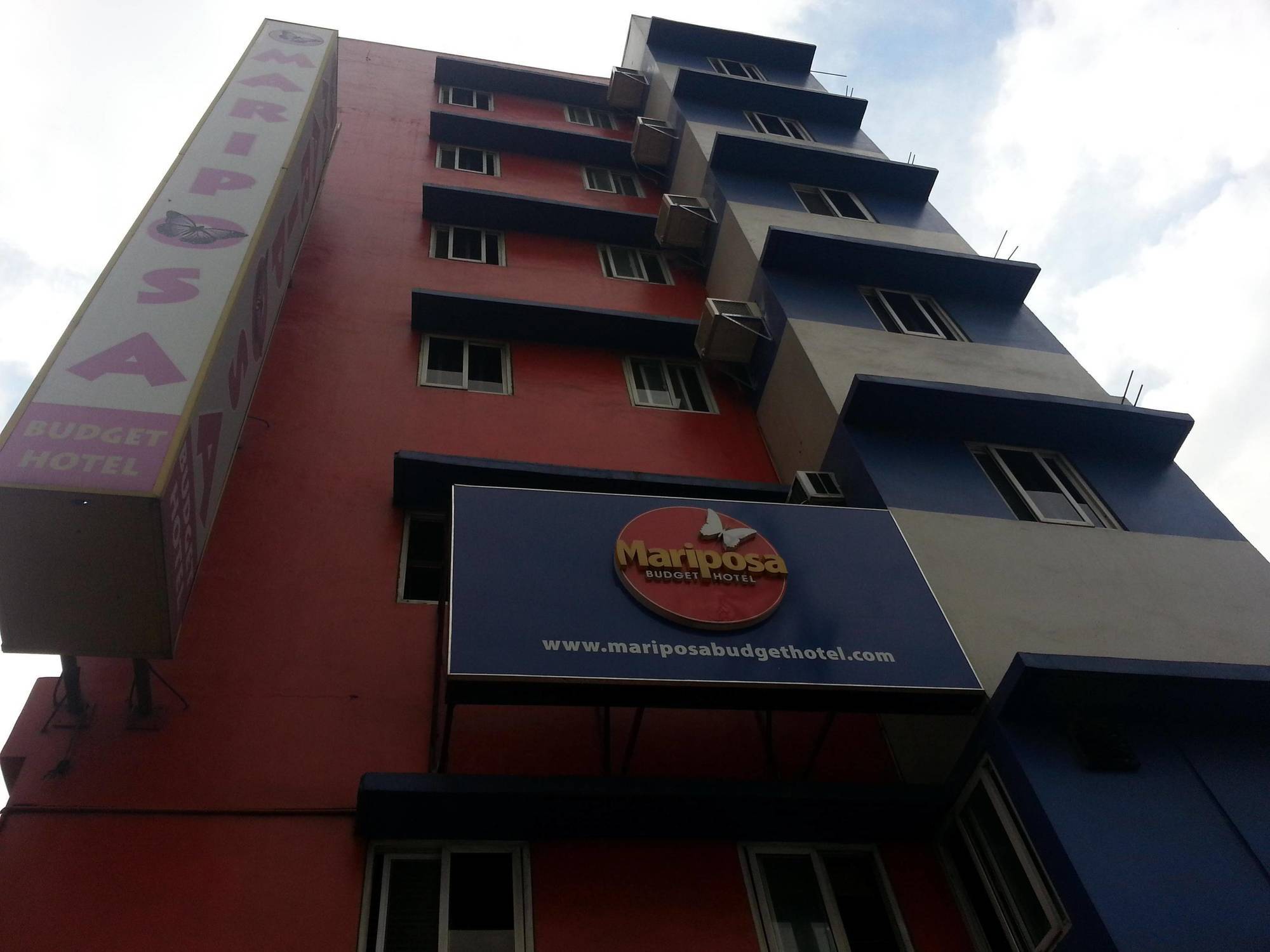 Mariposa Budget Hotel - Taytay Taytay  Bagian luar foto